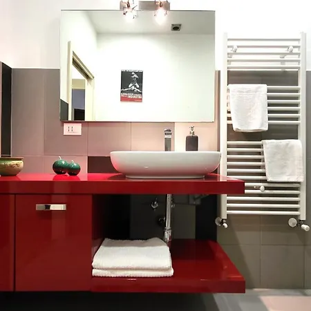 Pisani 19 דירה *